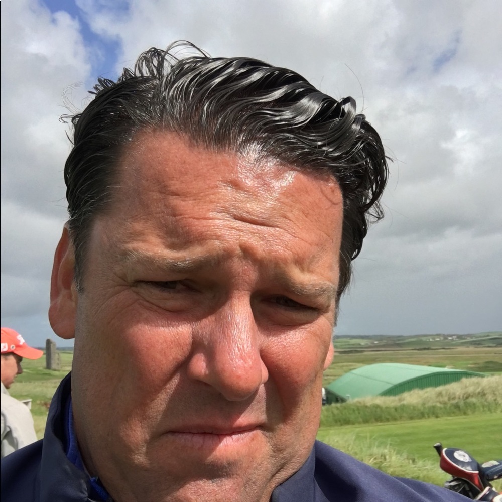 Meet your Posher, Brett
